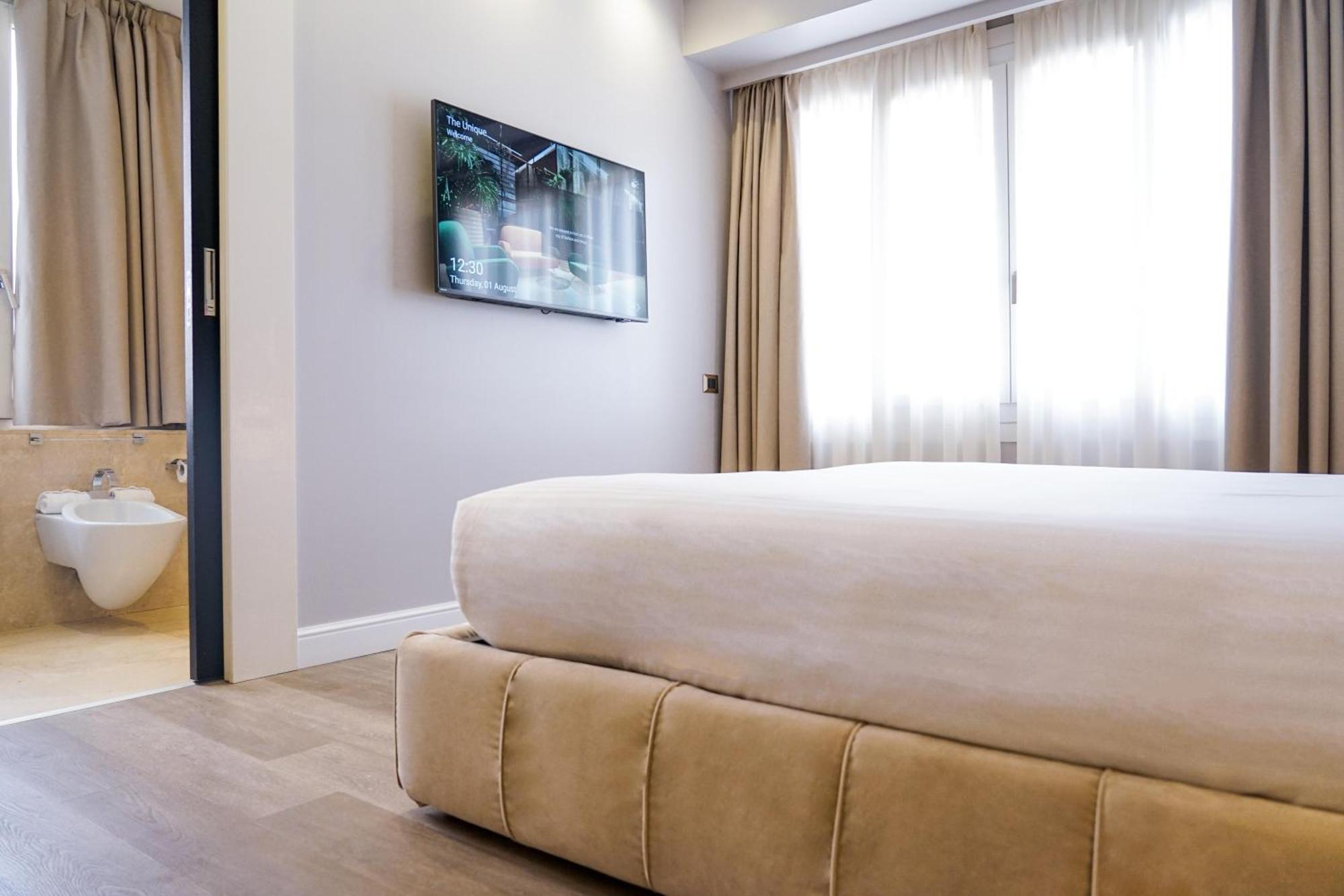 The Unique Hotel มิลาน ภายนอก รูปภาพ
