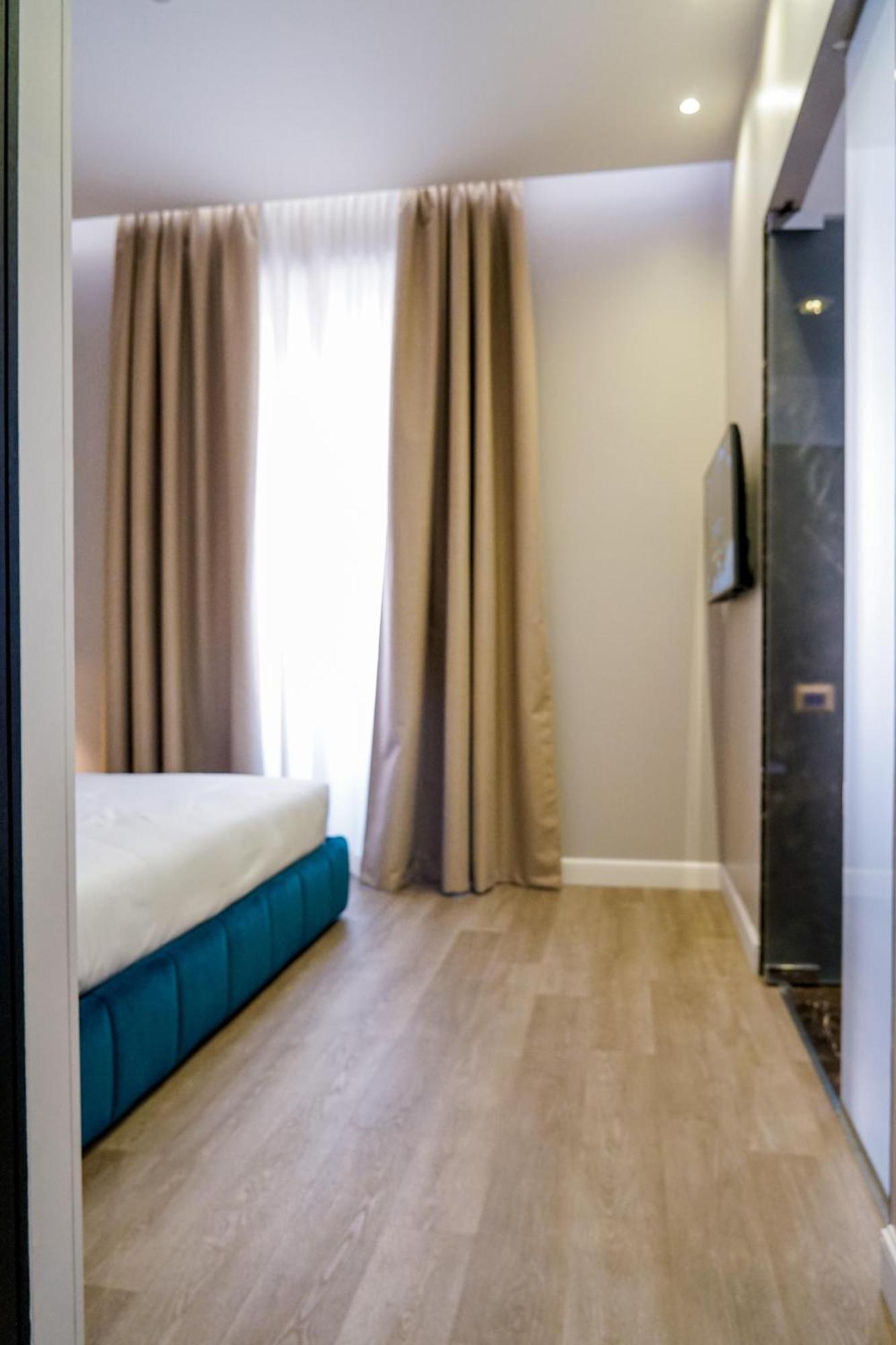 The Unique Hotel มิลาน ภายนอก รูปภาพ