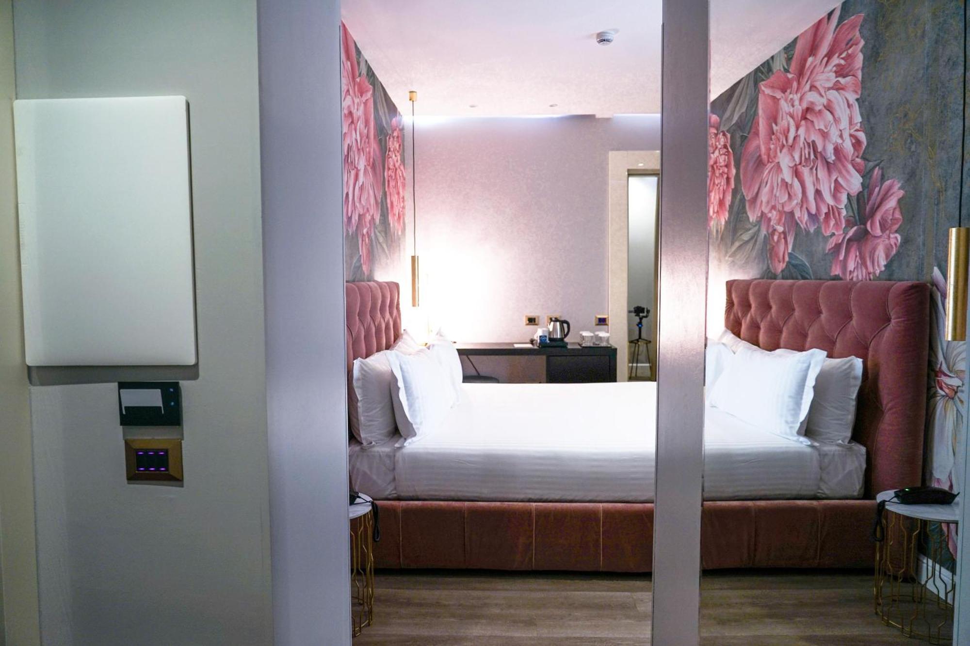 The Unique Hotel มิลาน ภายนอก รูปภาพ