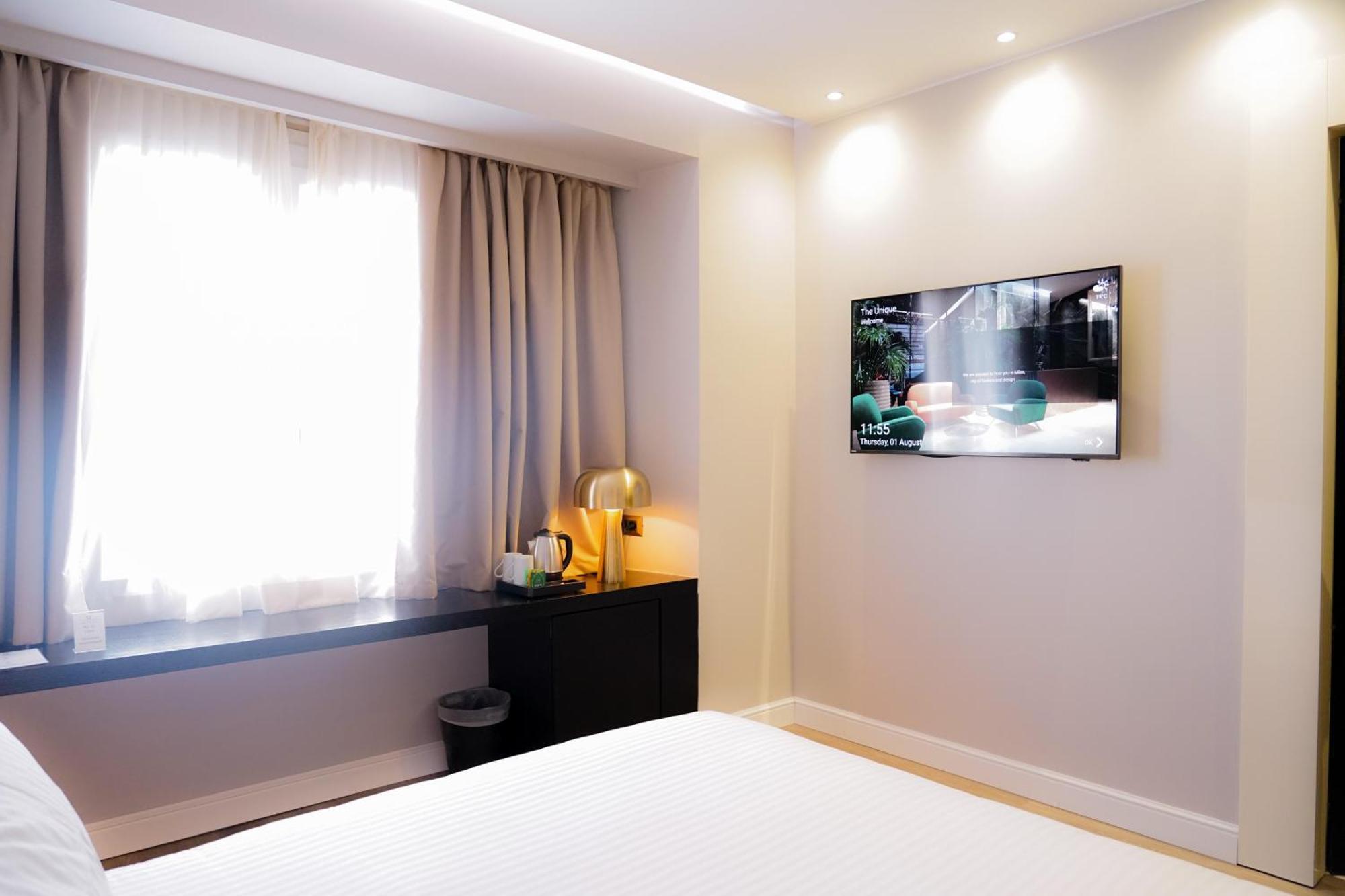 The Unique Hotel มิลาน ภายนอก รูปภาพ